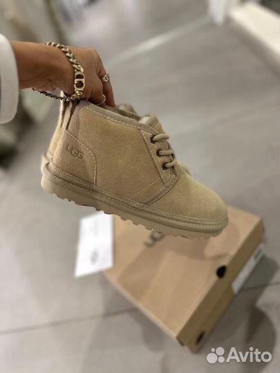 Ugg женские на шнурках