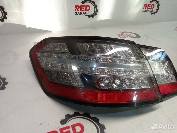 Фонарь задний Mercedes-Benz E-Class W212