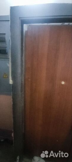 Дверь входная металлическая