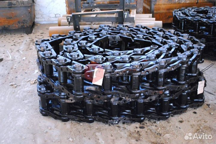 Цепь гусеничная 48L Hitachi 207-32-00151