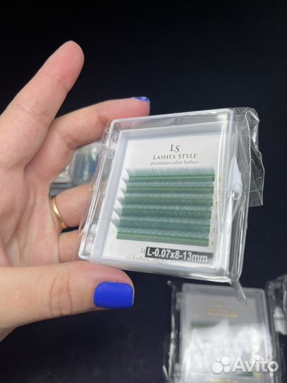 Цветные ресницы для наращивания 6 линий ликвидация
