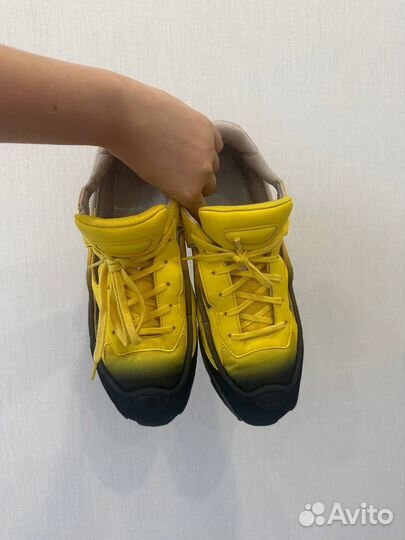 Adidas raf simons ozweego replicant yellow