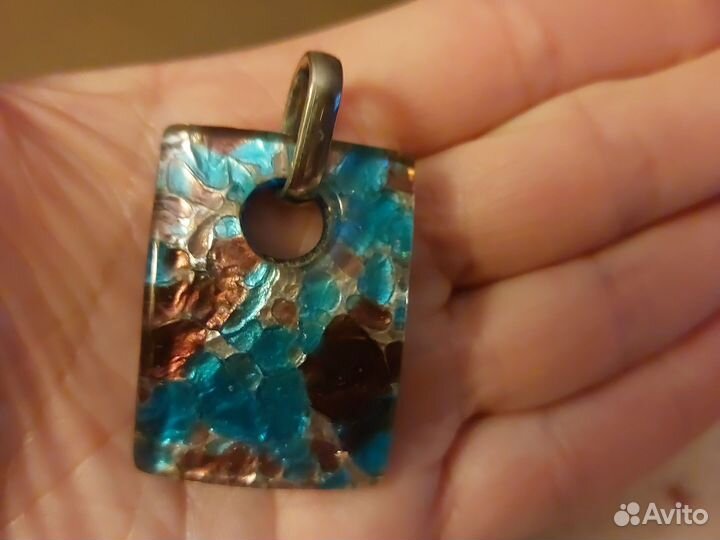 Кулон из муранского стекла