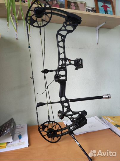 Блочный лук Mathews triax