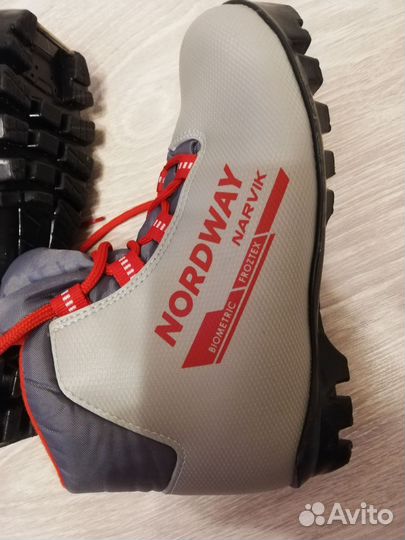 Лыжные ботинки nordway 36р-р