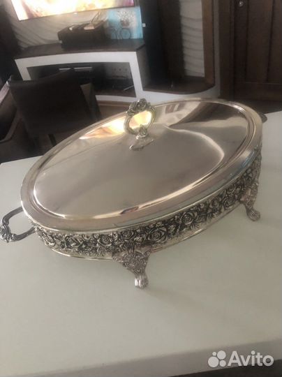 Блюдо для запекания в подстваке из мельхиора