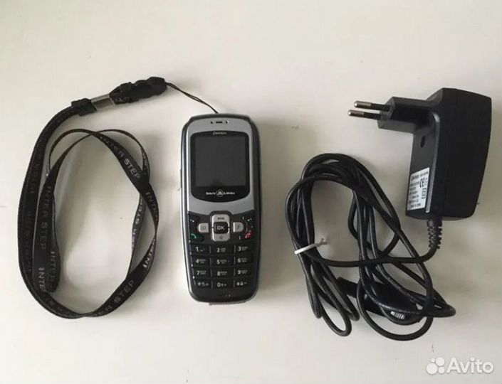 Телефон Рantech-Curitel HX-575В Корея