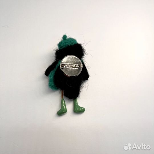 Брошь Грачонок