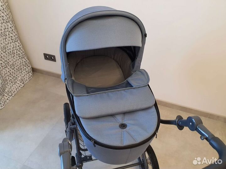 Коляска Roan bass next classic