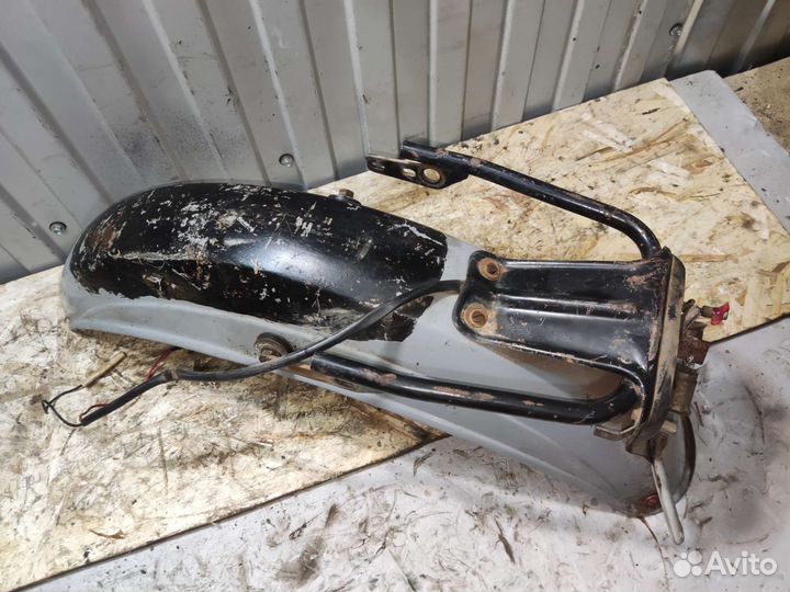 Заднее крыло Ява 634