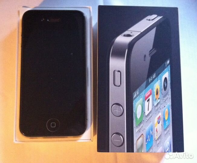 Упаковки для iPhone 4S / 7 / Х