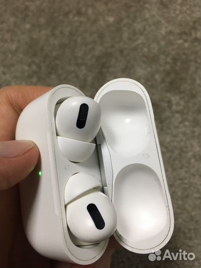 Airpods pro (1) оригинал