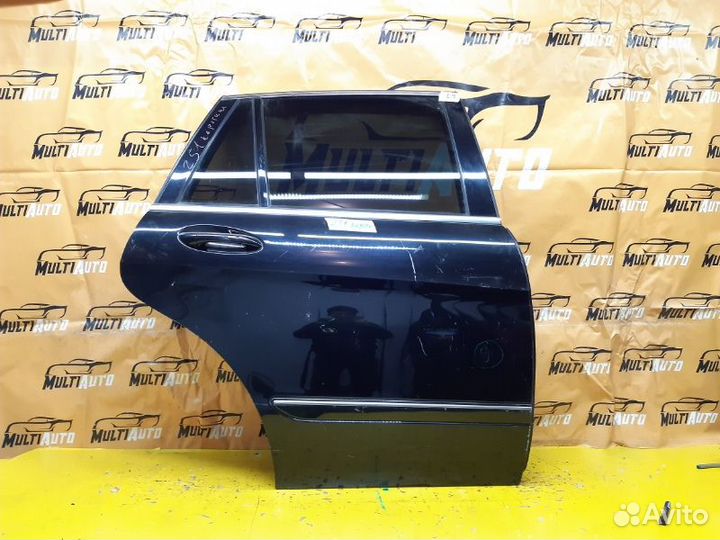 Дверь задняя правая Mercedes R-Classe W251
