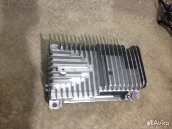 Аудиоусилитель Nissan Teana j32