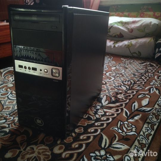 Рабочий б/у системный блок на 478 сокете