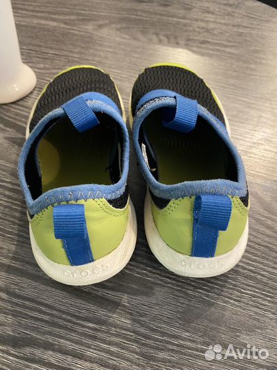 Кроссовки crocs c 10