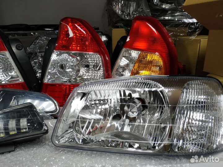 Фары передние оптика новая для всех авто