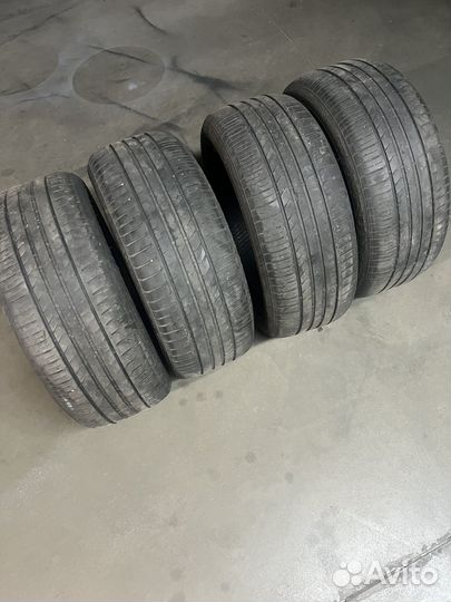 Winrun R330 235/50 R18