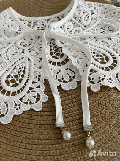 Воротничок кружевной сьемный белый