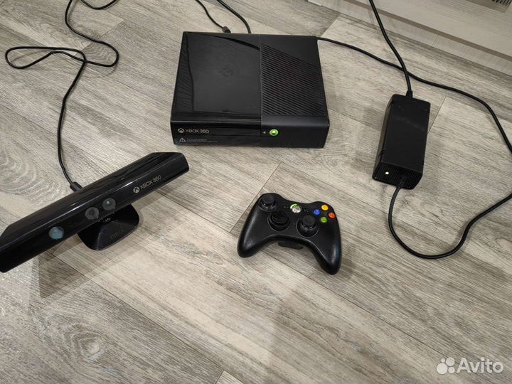 Xbox 360 E (прошит) с кинектом