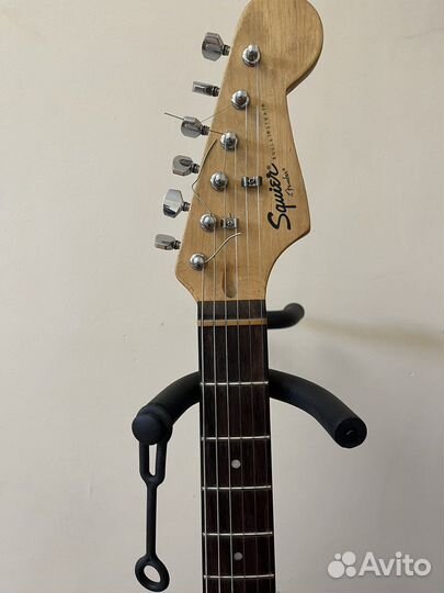 Электрогитара fender squier bullet stratocaster