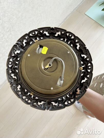 Потолочный светильник