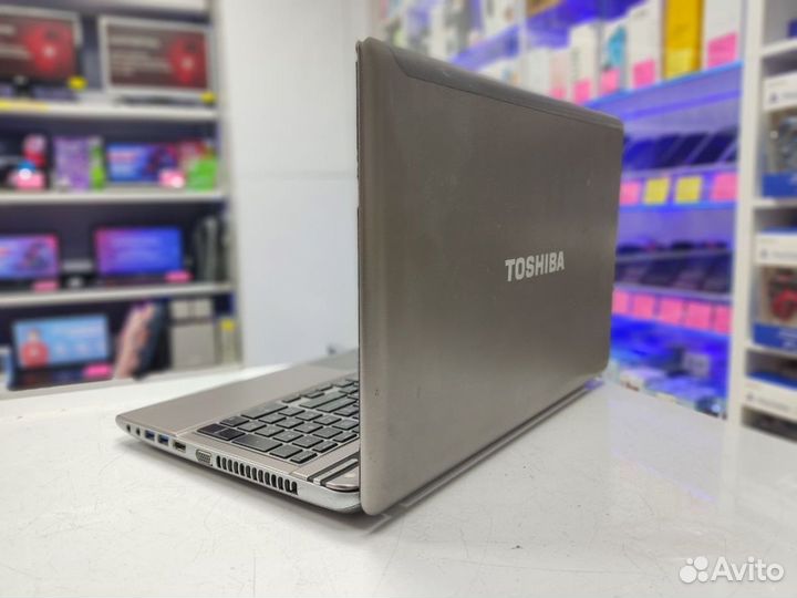 Ноутбук Toshiba Intel Core i7 8 гб