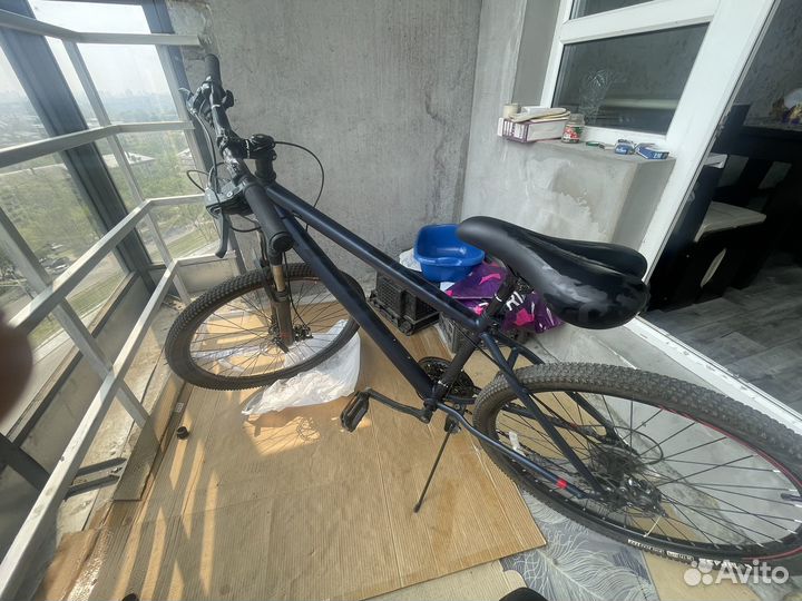Продам велосипел Rush hour