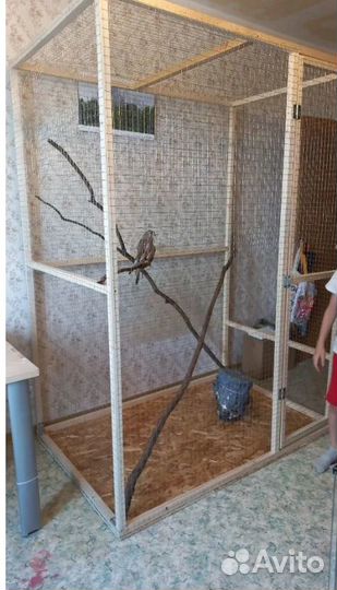 Большая клетка для птиц