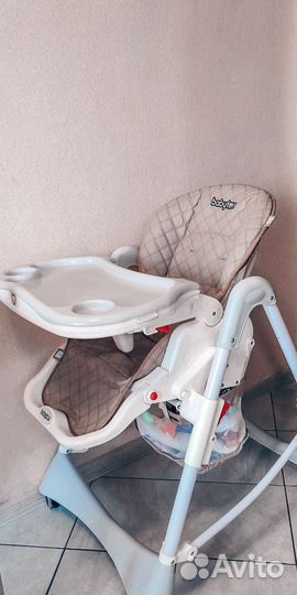 Стульчик для кормления babyton