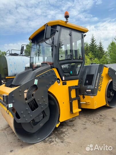 Дорожный каток LiuGong CLG6208Е, 2023