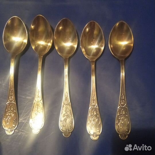 Ложки десертные посеребренные. Весна. оюммн-19