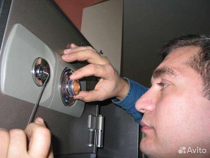 Вскрытие Замков, вскрытие Авто,сейфов.Замена замка