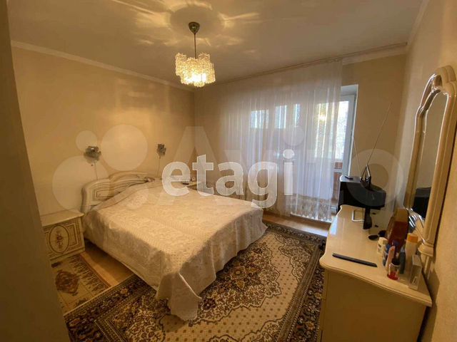 4-к. квартира, 128,1 м², 2/5 эт.