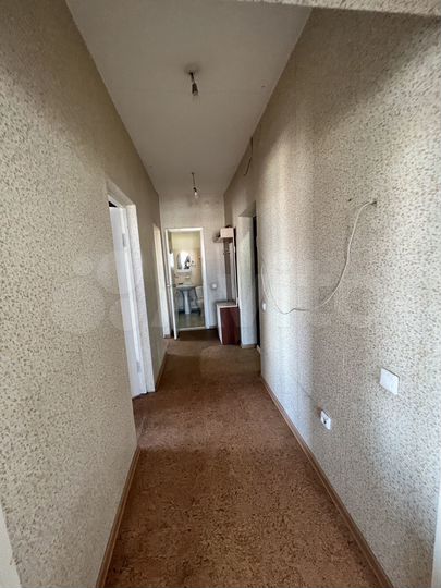 2-к. квартира, 42 м², 5/5 эт.