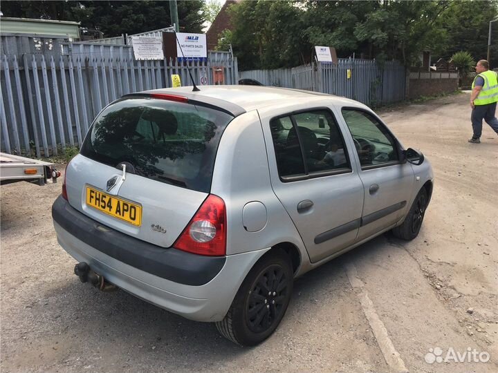 Разбор на запчасти Renault Clio 1998-2008