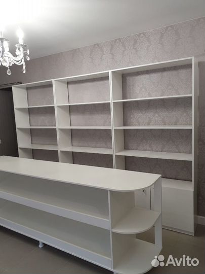 Стеллаж открытый с накопителем, прилавки