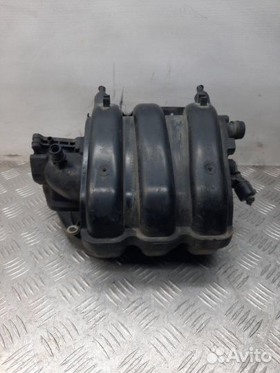 Коллектор впускной Seat Ibiza хэтчбэк 3 дв. 1.2