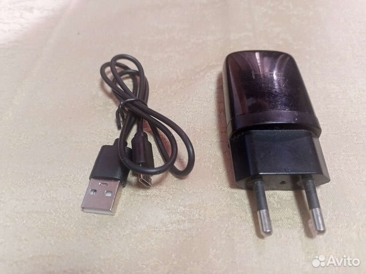 Зарядное устройство HTC