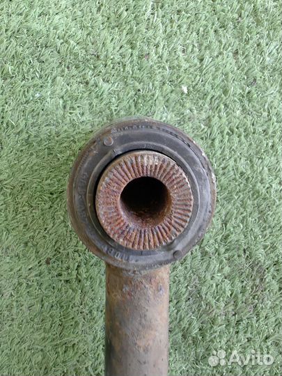 Тяги задние Toyota Harrier MCU35 2003 год Пробег 1