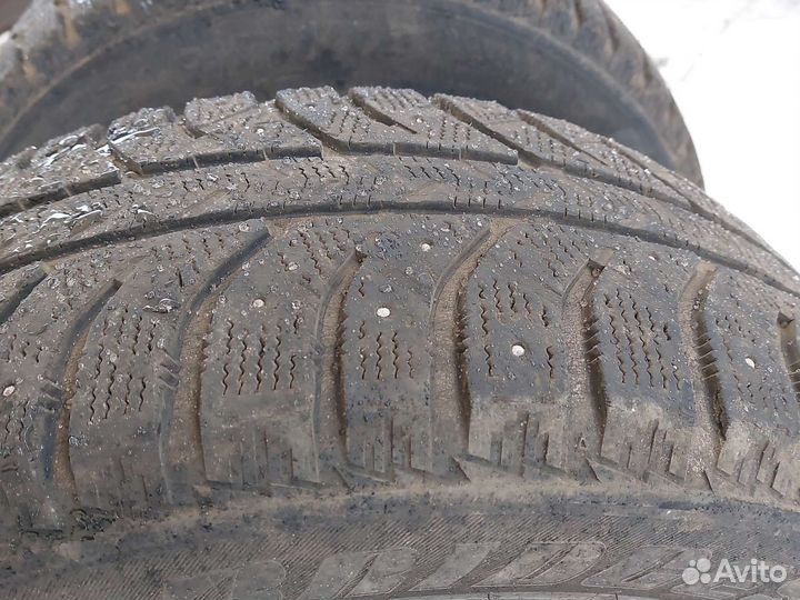 Bridgestone Ice Cruiser 7000 225/60 R17