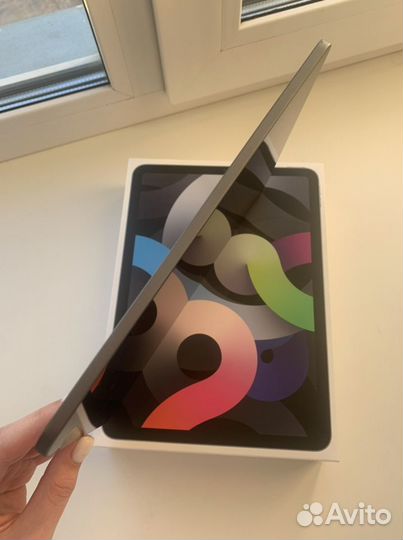 iPad Air 4го поколения 256гб на гарантии