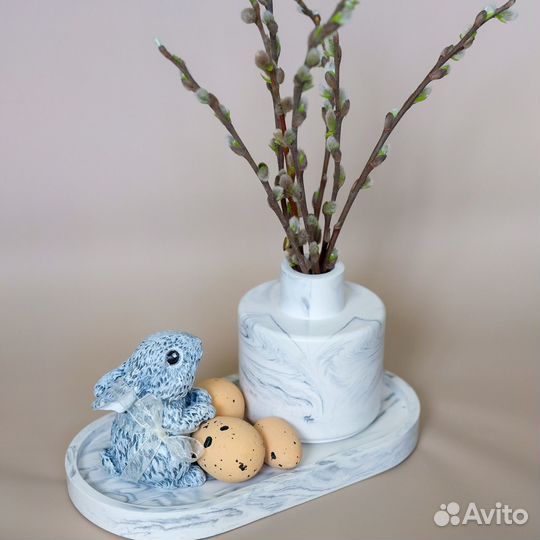 Пасхальный набор с вербой, кроликом и яйцом