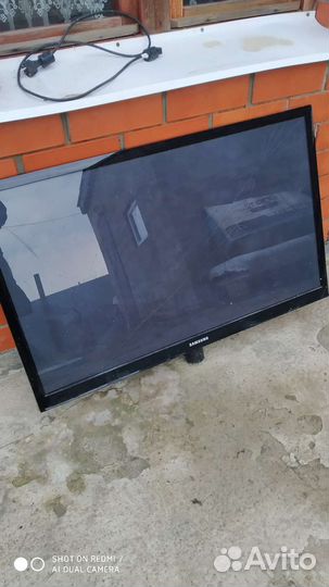 Телевизор на запчасти