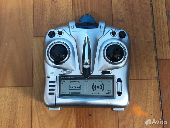 Вертолет на пульте