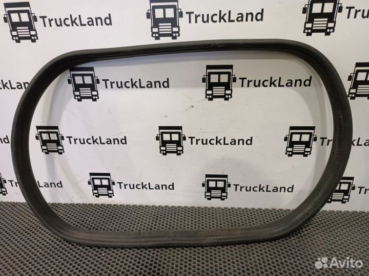 Уплотнитель крышка инструментального ящика Man Tgx