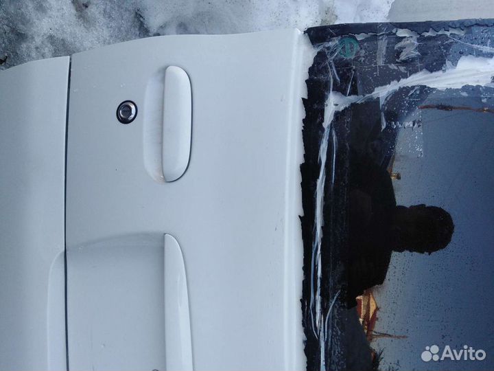 Дверь задняя Toyota Funcargo