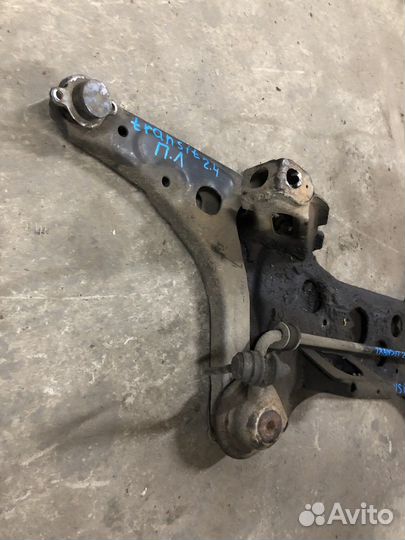Рычаг подвески передний левый