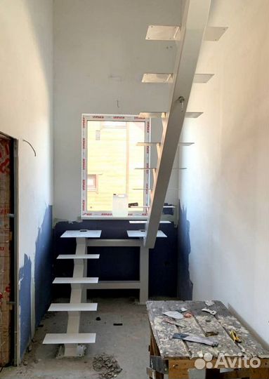 Лестница в коттедж