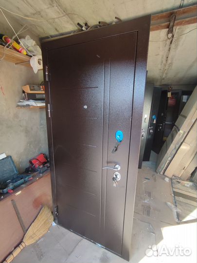 Дверь входная 11см толщиной 86я